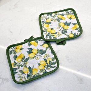 Potholders Set of 2 Lemons Yellow Green Quilted Backs 6.5" Square New